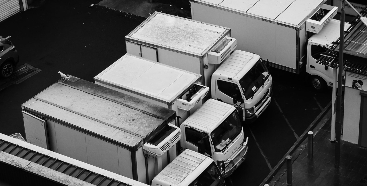 Desaceleran ventas al mayoreo de vehículos pesados.  El segmento de autobuses foráneos crece 135.5% en ventas al mayoreo.